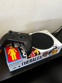 1TB Xbox Series S; 1TB WD BLACK External