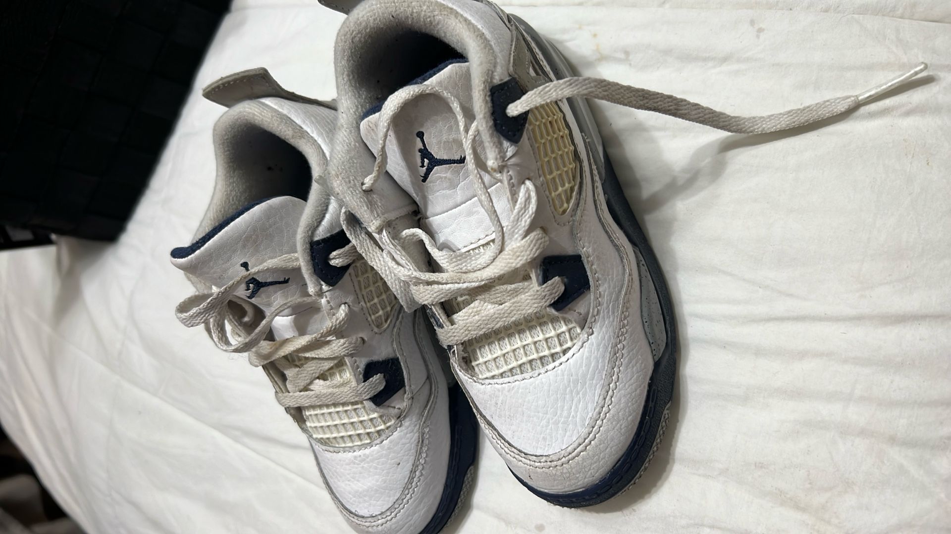 Jordan4 Retro Midnight Navy Size 10