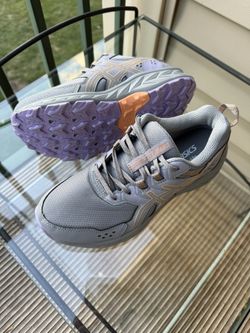 ASICS Gel-Venture 9 Women’s Running Shoes (Size 7 / 38)