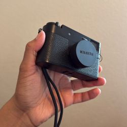 Fujifilm X Half