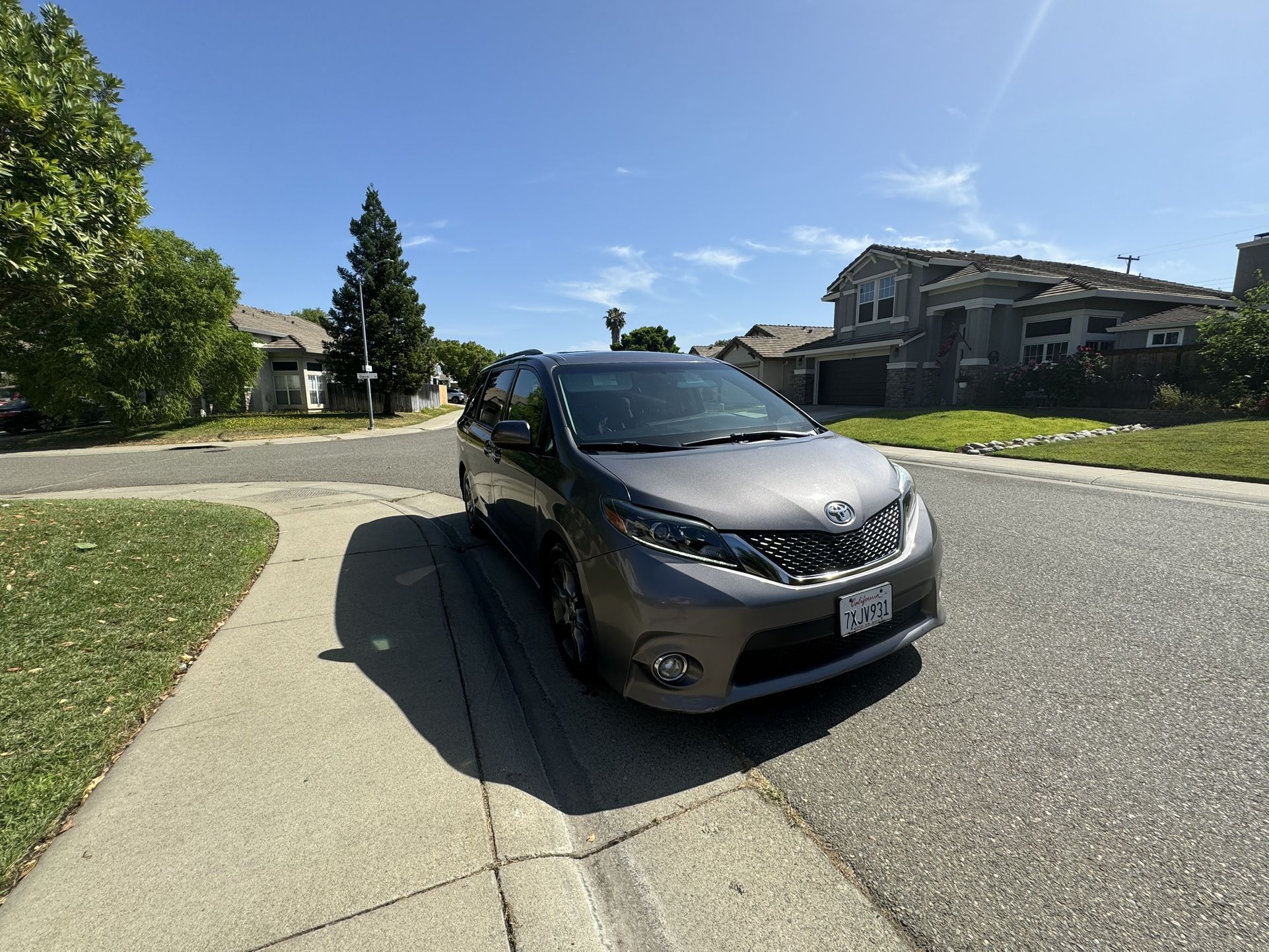 2015 Toyota Sienna
