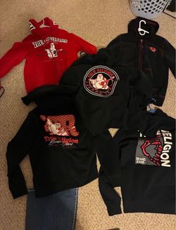 65$ each True Religion Hoodie Bundle – 5 Pieces