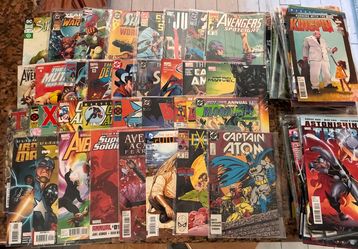 100 Marvel/DC Comic Book Lot