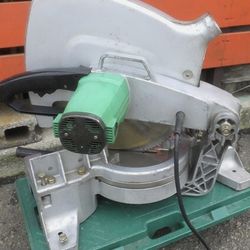 Hitachi 15 Inch Miter saw/
