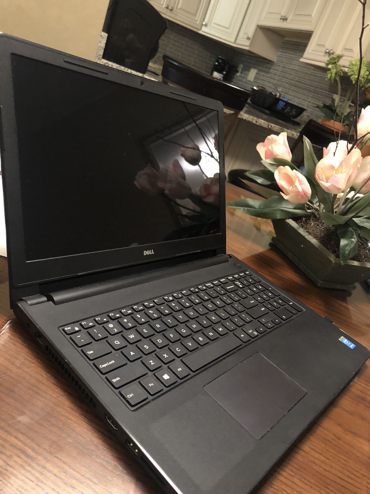 2017 Dell Inspiron 15 3000 Series Notebook