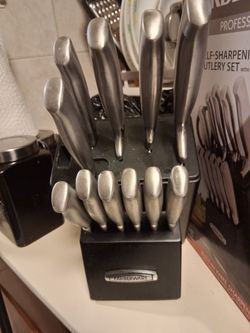 Like new Knife set