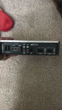Door speaker amp