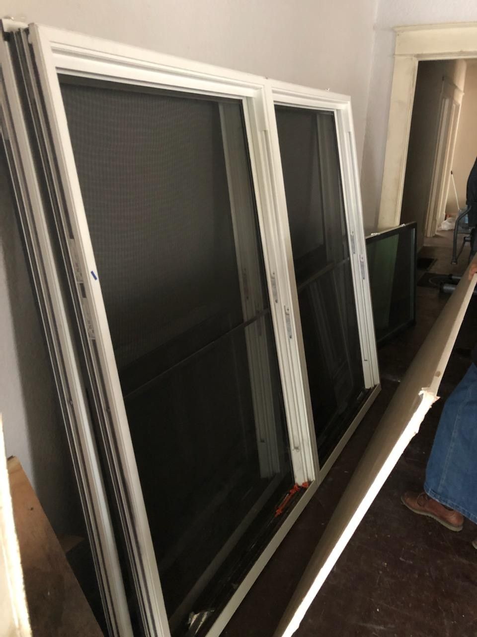 2 big windows divided into 2 sections, $200