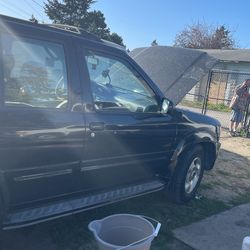 Infinity  1996 Miles  200   (4/4 