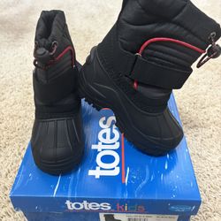 Brand New Totes Toddler Boots, Size 6T