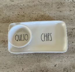 Rae Dunn Queso and Chips Serving Set