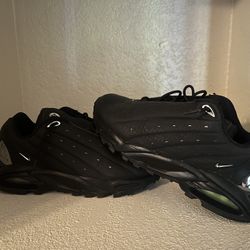 Drake Nocta Black Size 10.5