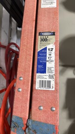 16 ft, Werner  ladder NXT1A12