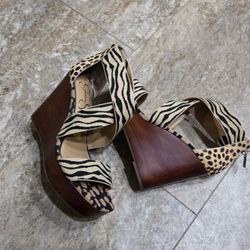 SZ 8.5 JESSICA SIMPSON WEDGE HEELS LIKE NEW CONDITION 