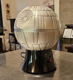 Star Wars Death Star hot air popcorn maker