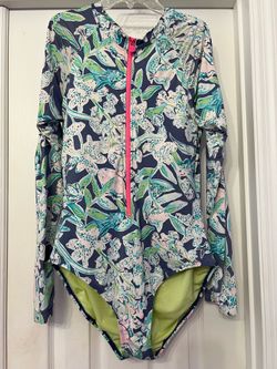 Lilly Pulitzer Sway This Way Begonia One Piece Swimsuit Rash Guard Long Sleeve Sz 12 GUC
