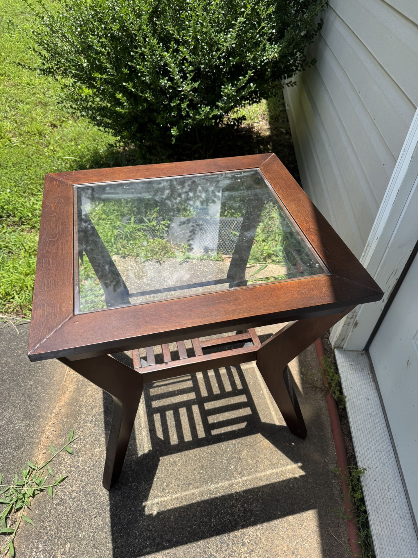2 End Tables For Sale