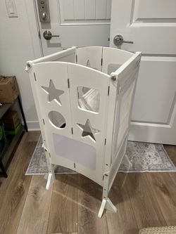 Foldable kitchen helper