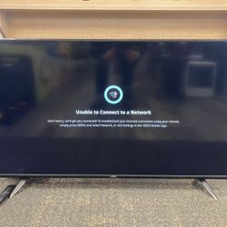 VIZIO V505-J09 50" Smart TV Class 4K UHD HDR LED W/ REMOTE