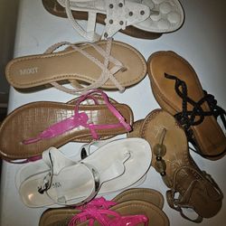 Size 9 Sandles White Pair Michael Kors