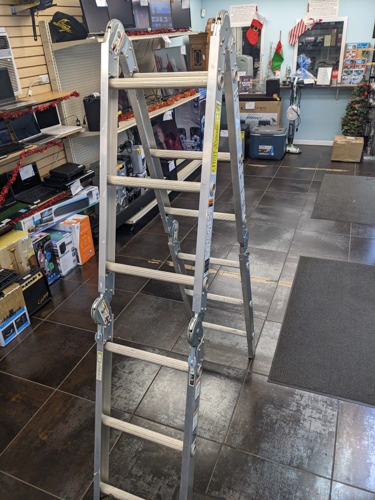 Werner 12ft Scaffolding Fold Ladder