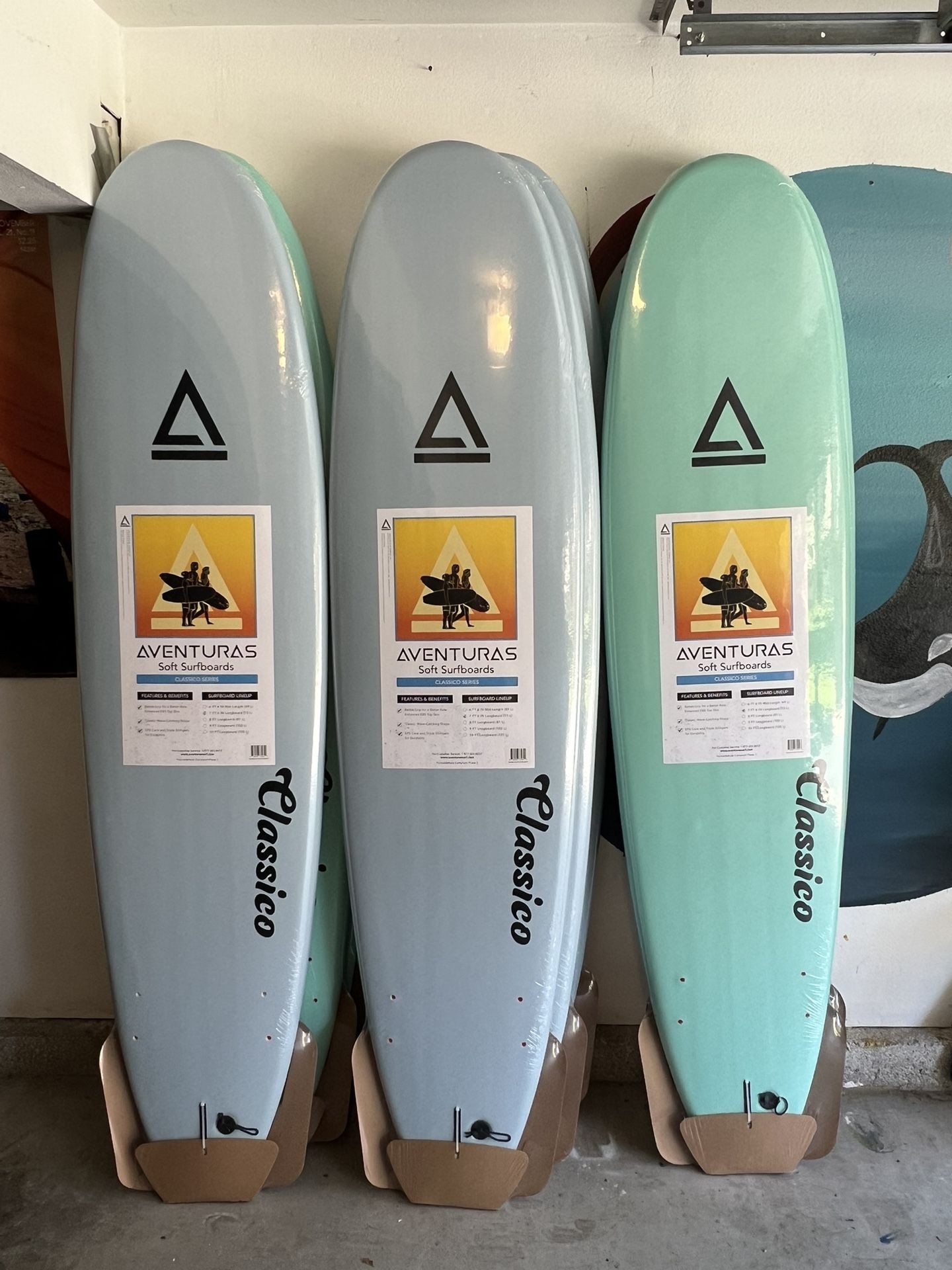 Aventuras By Wavestorm Surfboard 7.5’ New W Leash And Fins 