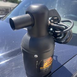 Air Blaster side kick is