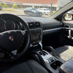 2010 Porsche Cayenne GTS
