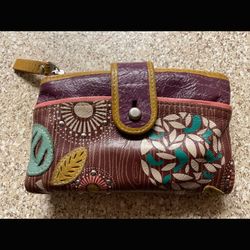Fossil Leather Boho Patterned Wallet With Multiple Pockets And Card Slots