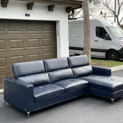 Sofa/Couch Sectional - Microfiber - Delivery Available 🚛