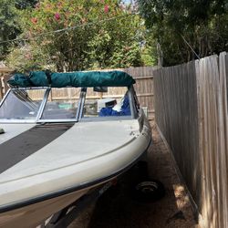 1976 Glastron Bayflite 