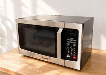 Countertop Microwave Oven