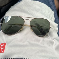 Ray Ban Aviator Classics  w/case