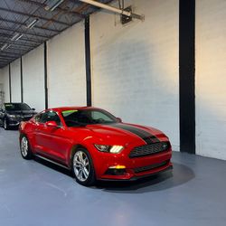 2017 Ford Mustang, Eco-Boost Premium
