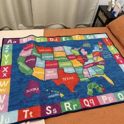 Alphabet & USA Map Rug