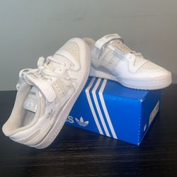 New Adidas Forum Low Sizes 10,12