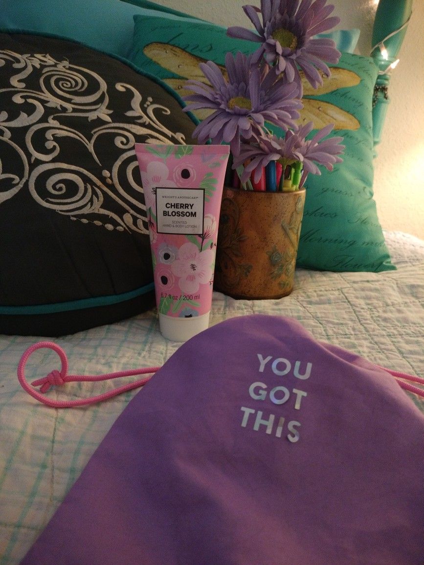 Body Spray Bundle W Lotion & Ipsy Bag