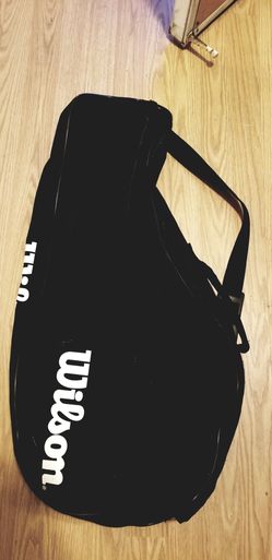 Wilson Tennis/rackett ball Sports Bag...holds a few racketts and balls...Great condition!