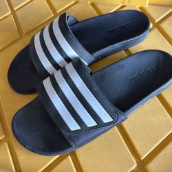 Adidas Sandals Men’s 11