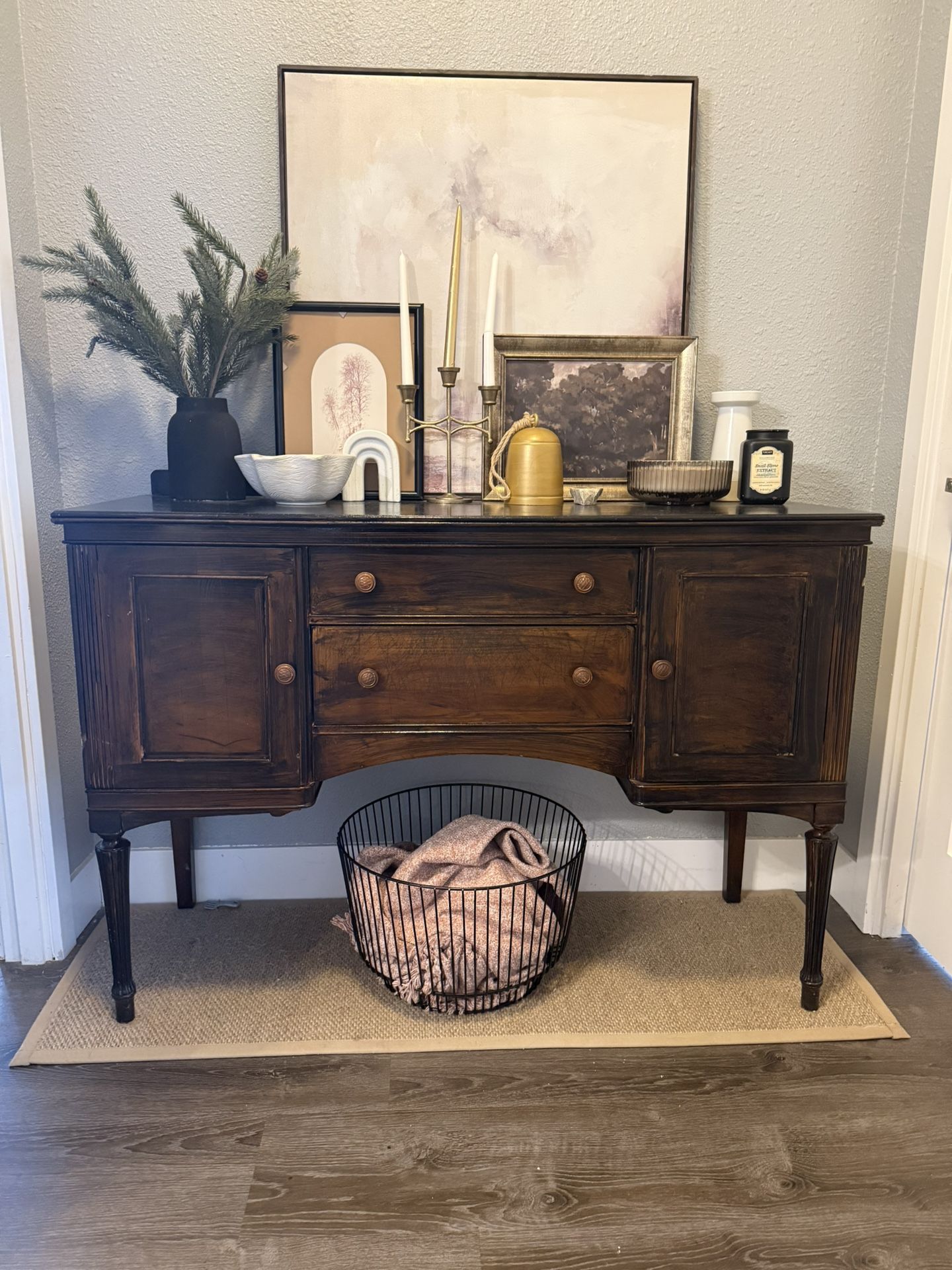 Refurnished Buffet