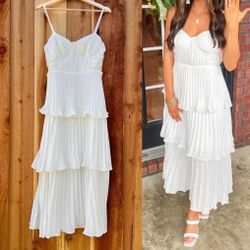 NWT Lulu’s Cascading Crush White Tiered Bustier Midi Dress XS Romantic Glam