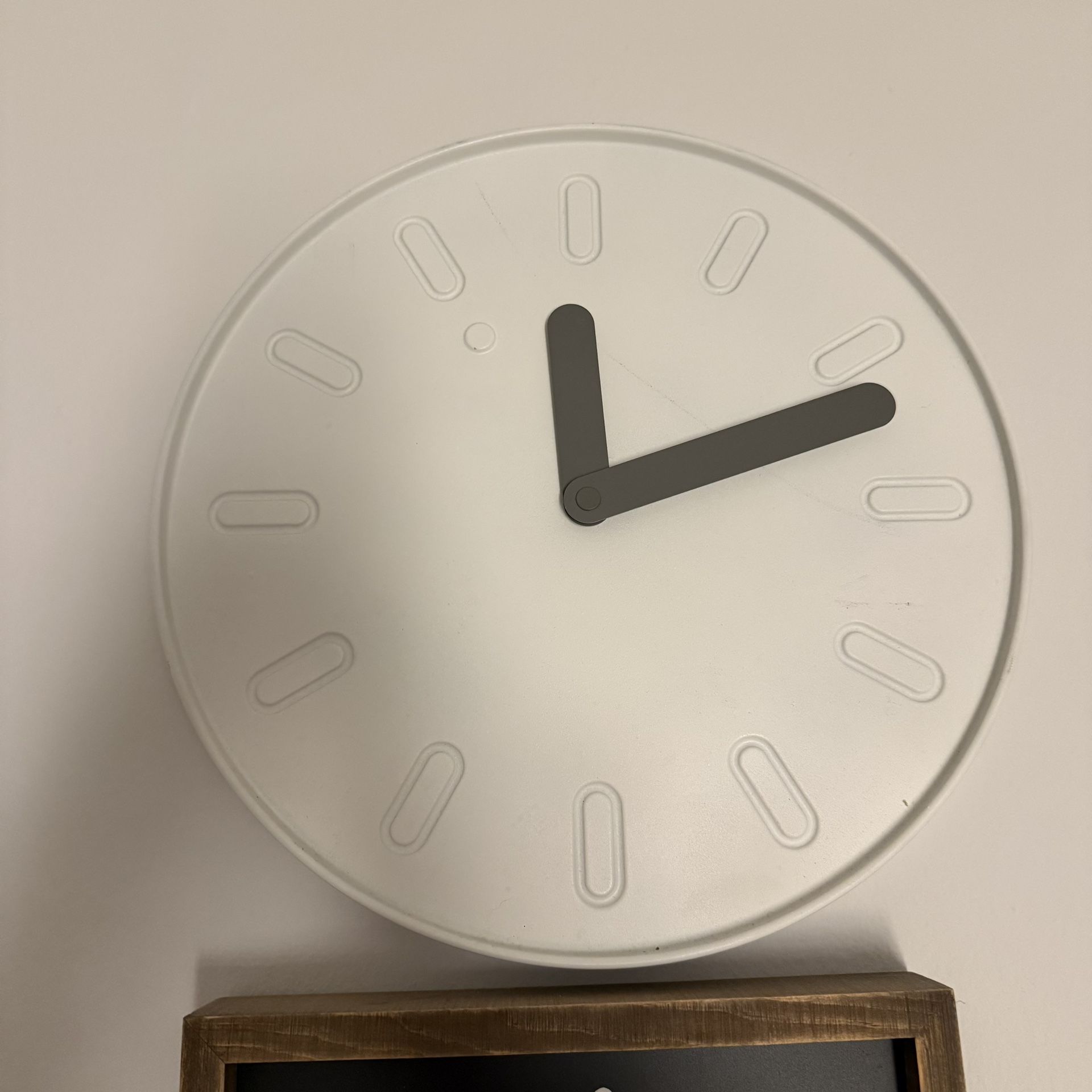 IKEA Slipsten Wall clock
