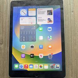 Apple iPad Pro 9.7” 128GB Wi-Fi + Cellular (A1674) – Great Condition
