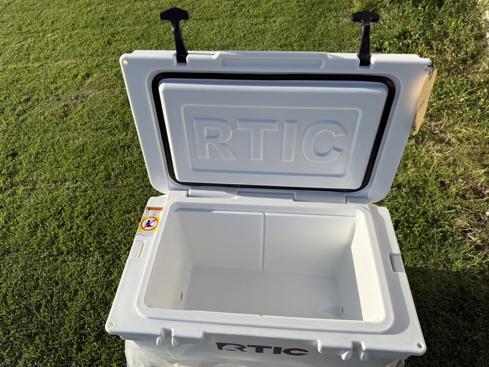 RTIC 45 QT ULTRA-TOUGH COOLER -NEW for Sale in Chula Vista, CA - OfferUp