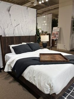 Rich brown finish bedroom set features walnut wood grain with authentic touch