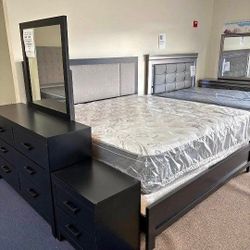 Black Platform bedroom SET King Set 899 !!!l Queen $799!!

