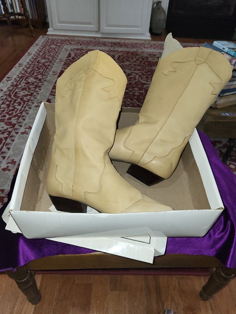 9 West Calf Boot