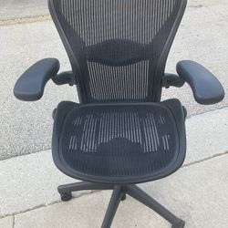 Herman Miller Aeron Office Chair