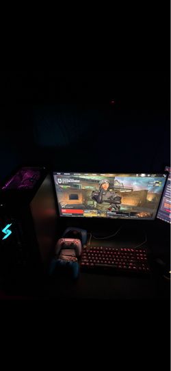 Digital Storm PC and the monitor screen