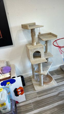 Cat tree